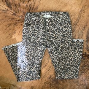 Cowgirl Tuff Leopard Jeans